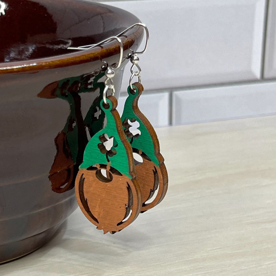 Clover St Patrick's gnome dangle drop earrings